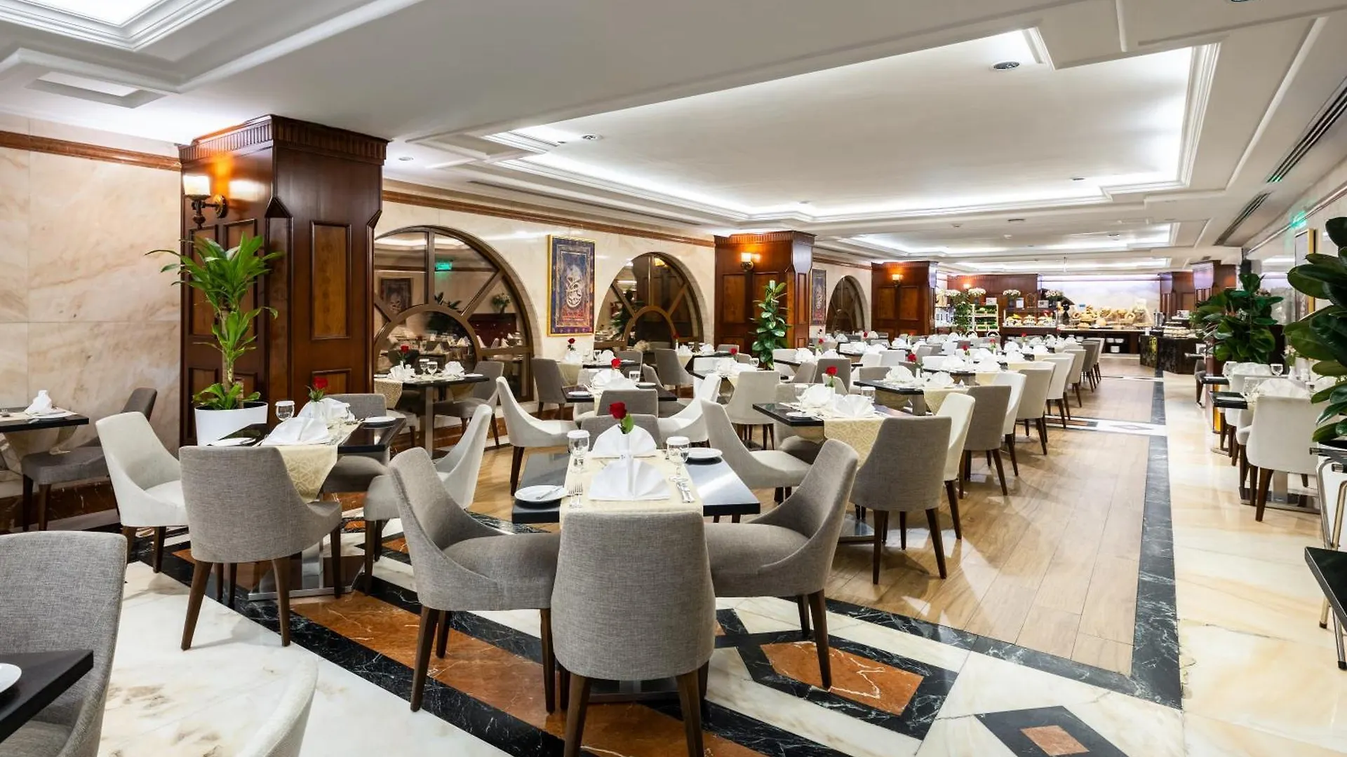 *****  Emaar Royal Hotel Medina Saudi Arabia