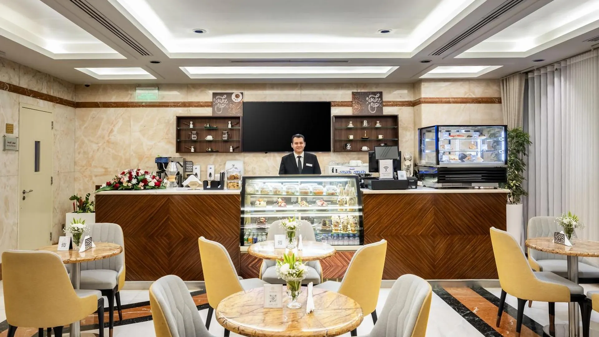 Emaar Royal Hotel Medina 5*,